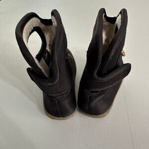 Bogs Baby Toddler Boots Size 5 Black Waterproof Insulated Winter Snow Shoes